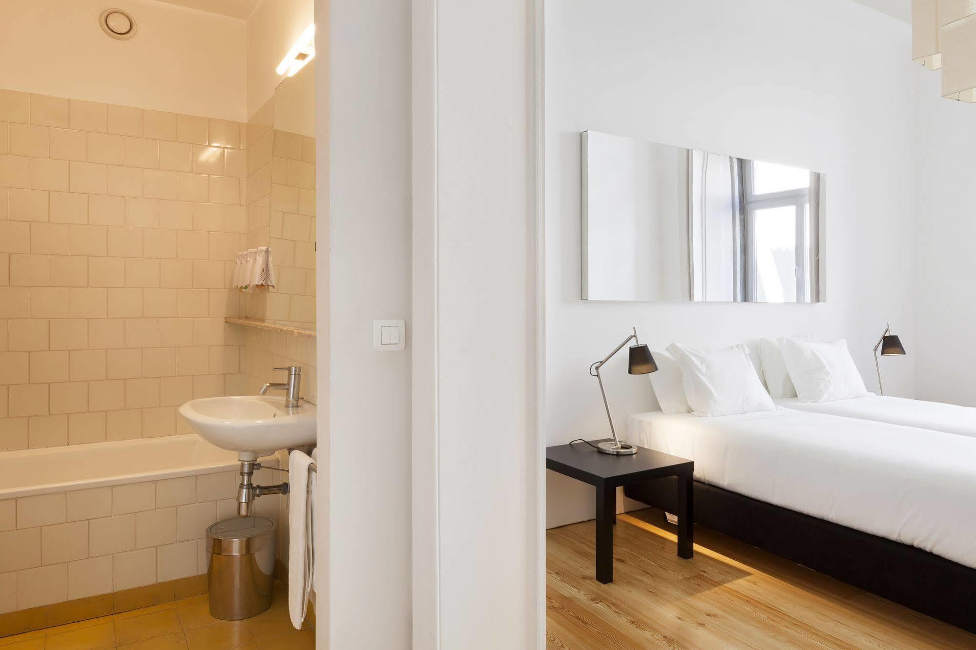 Freedom Serviced Apartments - Cais Do Sodre Lissabon Exterior foto